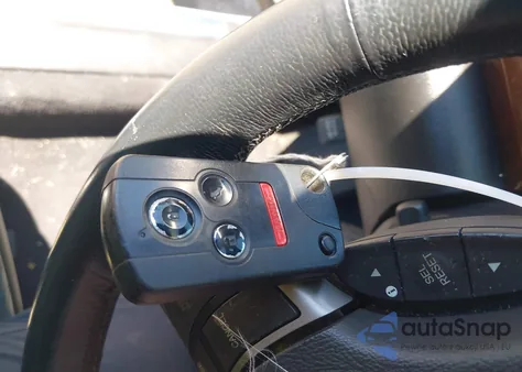 2006 Acura Rl 3.5 из США, поврежденный, VIN JH4KB16506C010626